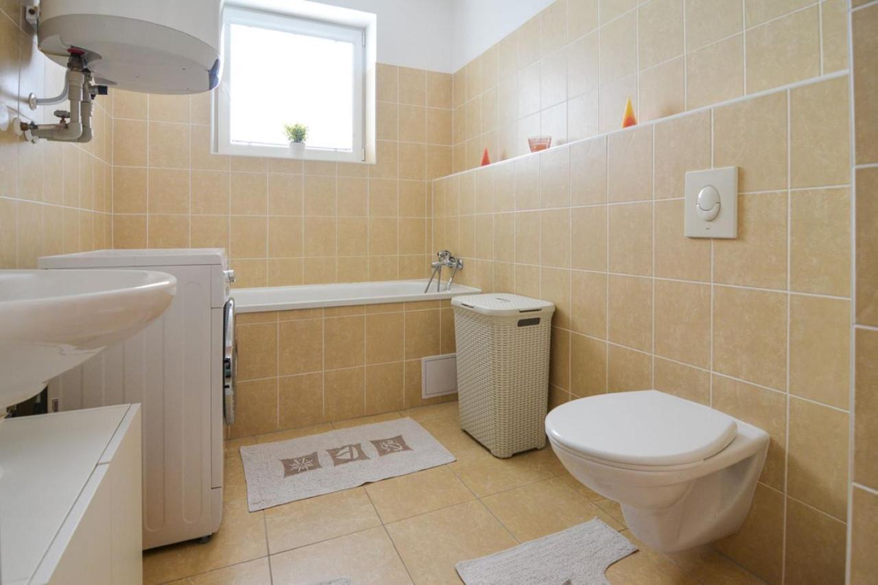 Apartman U Kostela Дештне в Орлицких горах Экстерьер фото